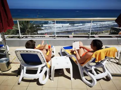Clientes alojados en Atlantic Beach Club