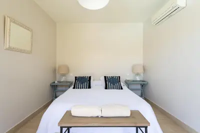 Cama o camas de una habitación en Premium House with Private Heated Pool and Bbq