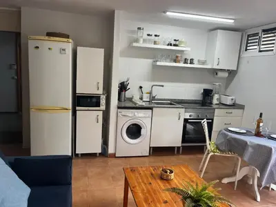 Una cocina o zona de cocina en Oasis de paz junto al mar