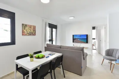 Una televisión o centro de entretenimiento en Calma Costera 2B by VillaGranCanaria