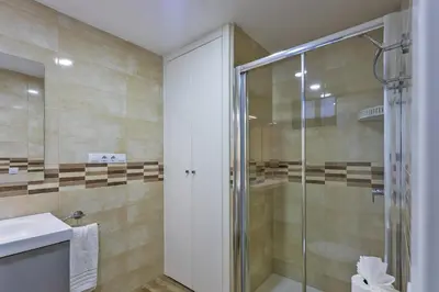 Un baño de Apartamento Puerto feliz 3 Serenity