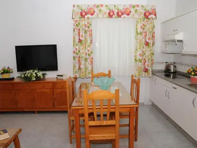 Una cocina o zona de cocina en Apartment Wohnung Double Classic mit Wi-Fi by Interhome