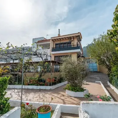 Gorgeous Home In Valsequillo