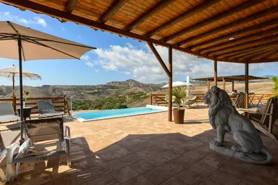 Piscina en o cerca de LoveFer Ville