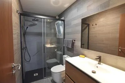 Un baño de Apartamento Luxury a pie de playa