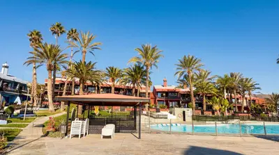 Piscina en o cerca de Elena's Ocean Oasis