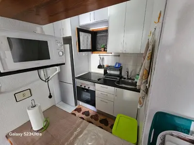 Una cocina o zona de cocina en Luxurious Apartment with Private Terrace and Garden in Las Palmas