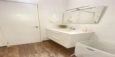Un baño de Penthouse Canteras Center