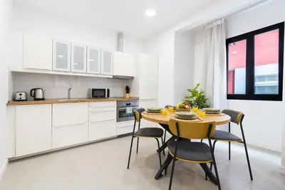 Una cocina o zona de cocina en Calm & Modern Apt for 4 Las Canteras