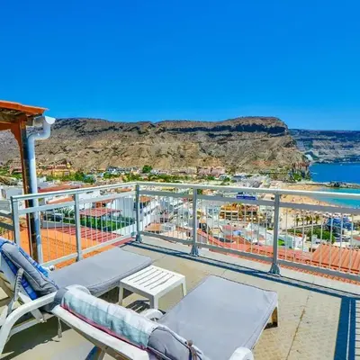 Casa Rustica apartment with large terrace and sea view