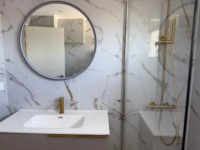 Plano de The golden cage 1 bedroom Apt with pool
