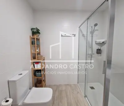 Un baño de Elegance Canteras Suite