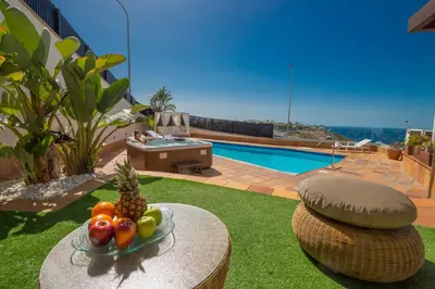 Piscina en o cerca de Villa Amadores n2
