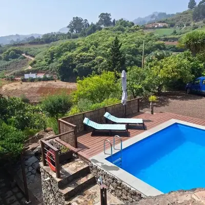 CASA RURAL CON PISCINA PRIVADA El ROBLE