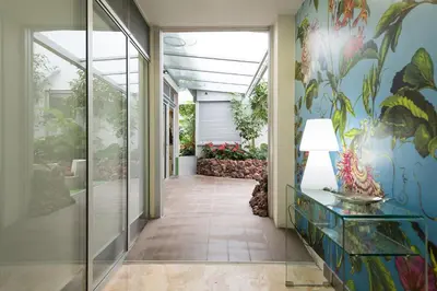 Jardín al aire libre en Suites Garden Loft Velázquez