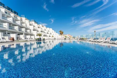 Piscina en o cerca de Occidental Roca Negra - Adults Only