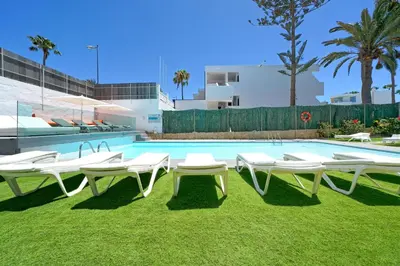 Piscina en o cerca de Atlantic Sun Beach - Gay Men Only