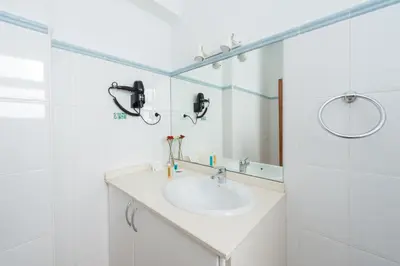 Un baño de Viviendas Vacacionales Las Palmas Urban Center