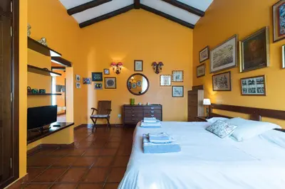 Cama o camas de una habitación en La Alpispa