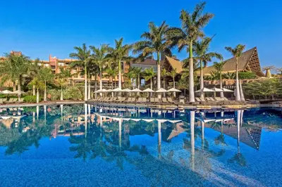Piscina en o cerca de Lopesan Baobab Resort