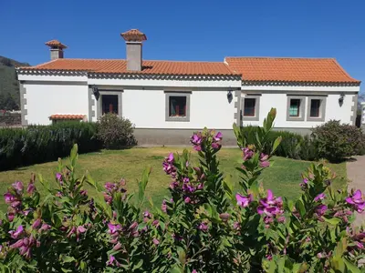 Jardín al aire libre en Casa Lucas