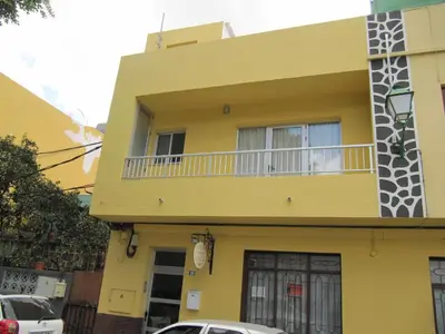 Edificio en el que se encuentra el apartamento