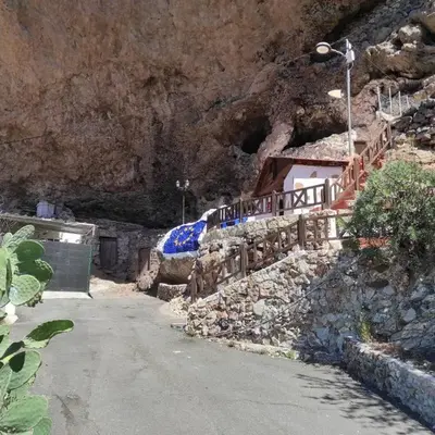 Casa Cueva Manuel y María