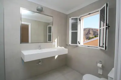 Un baño de Villa Santiago