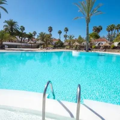 Sunny Bungalow Parque Golf