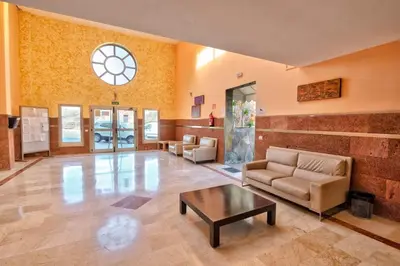 Zona de estar de Apartamento El Valle Puerto Rico con Jacuzzi