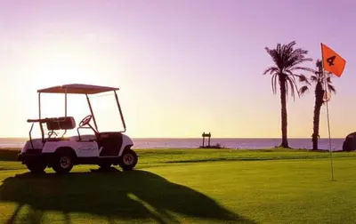 Instalaciones para jugar al golf en la villa o alrededores