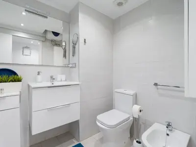 Un baño de Casa Blanca Las Canteras