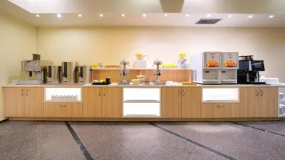 Utensilios para hacer té y café en Bull Astoria
