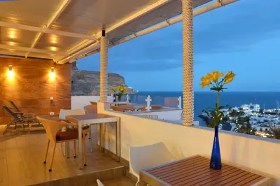 Un balcón o terraza de Bella Vista Sun Club
