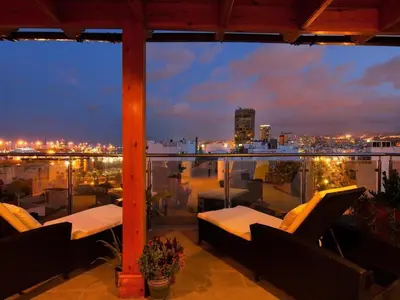 Un balcón o terraza de Las Palmas Penthouse