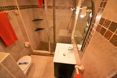 Un baño de Apartamentos Bogota