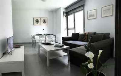 Zona de estar de New cozy apartment next to the beach!