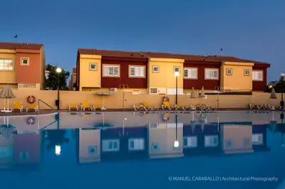 Piscina en o cerca de Duplex Meloneras 3 dormitorios piscina y parking