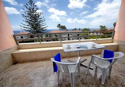 Un balcón o terraza de Apartamentos Montemar