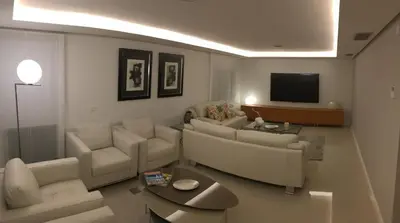Una televisión o centro de entretenimiento en Villa Calma Luxury Villa
