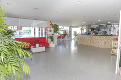 Un restaurante o sitio para comer en Vista Oasis