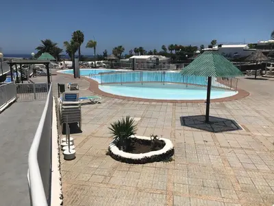Piscina en o cerca de Bungalow Einstein