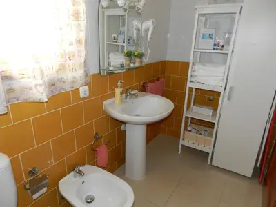 Un baño de Trotamundos GC FAMILIAS Y ADULTOS RESPONSABLES