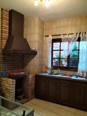 Una cocina o zona de cocina en Casa rural el Burro
