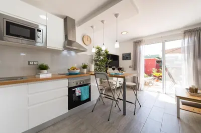 Una cocina o zona de cocina en Bungalow en Maspalomas