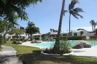 Piscina en o cerca de Casa de 5 dormitorios y 2 terrazas