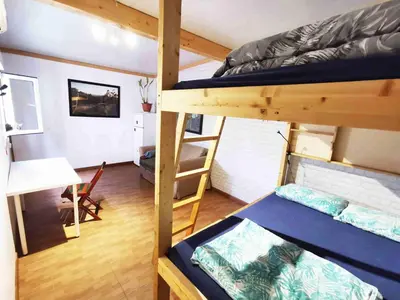 Cama o camas de una habitación en La Ventana Azul Surf Hostel