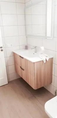 Un baño de Mogan Sol