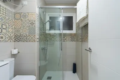 Un baño de Candy Box Las Canteras