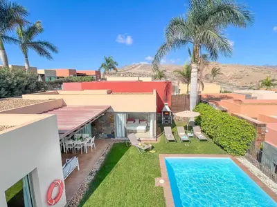 Piscina en o cerca de Specialodges by VillaGranCanaria